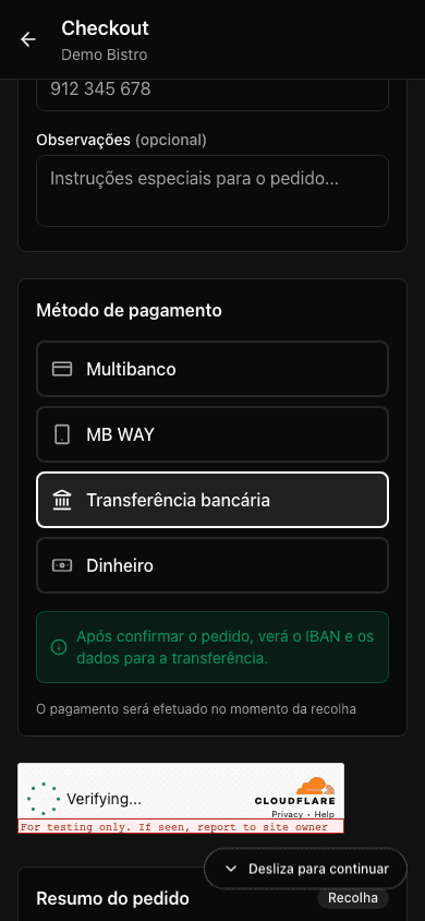Checkout no telemóvel com transferência bancária escolhida